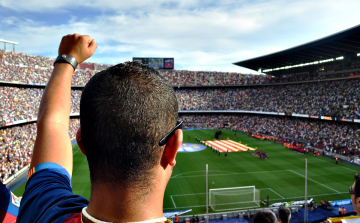 A DUNAKAPU TÉREN IS SZURKOLHATUNK A MAGYAROKNAK!