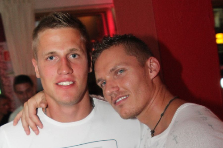 2013.08.02.Péntek Mamma Mia Video Disco Dj:Hubik 