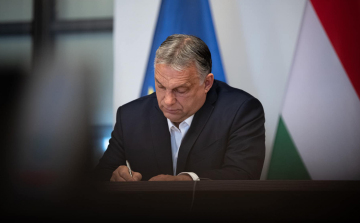 Orbán levelet ír minden nyugdíjasnak