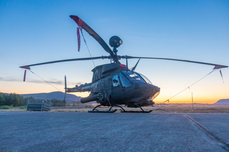 Katonai helikopter zuhant az Adriai-tengerbe