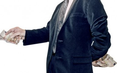 Félmilliárdos adócsalásra bukkantak 