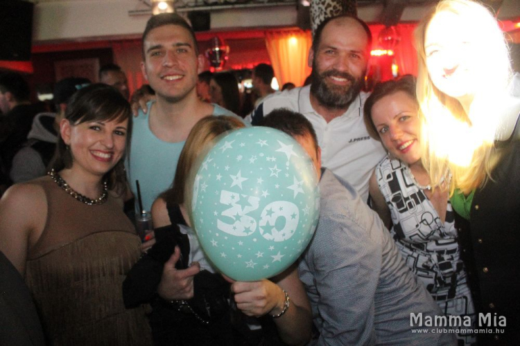 2016.05.07.Szombat Mamma Mia Video Disco Dj:Hubik Fotók:árpika