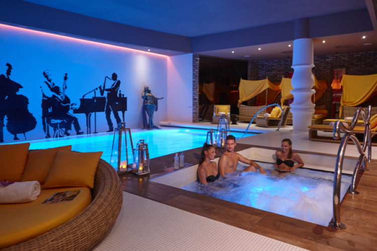 Felélénkül a magyar szálláshelyek forgalma év végén