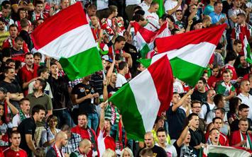 EURO-2016 - Martin Atkinson vezeti a magyar-portugál meccset