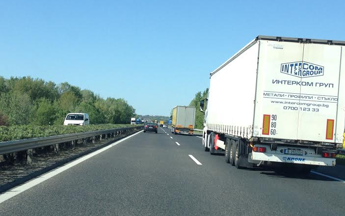 Megszűnt a forgalomkorlátozás az M1-esen Börcsnél