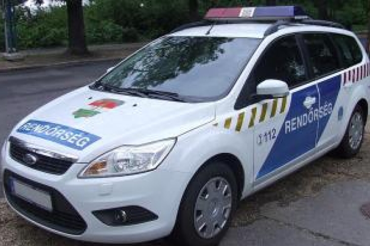 Győrnél sikerült csak megállítani egy Ausztriában lopott kocsit