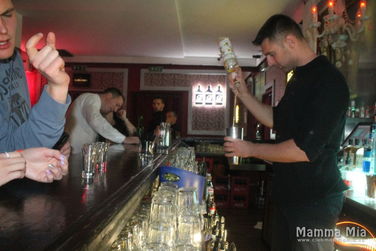 2017.12.01.Mamma Mia Retro Friday Dj:Hubik Fotók:árpika