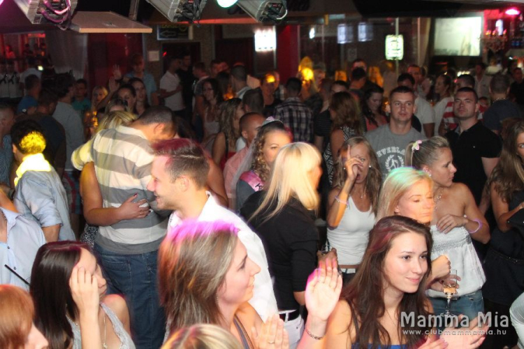 2013.08.16 Péntek Mamma Mia Kefir Dj:Ice Fotók:árpika