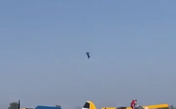 Lezuhant egy repülőgép Magyarországon - Videó