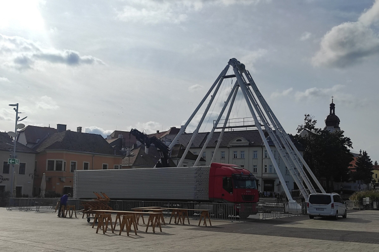 Idén is óriáskerék érkezik a Duna-kapu térre