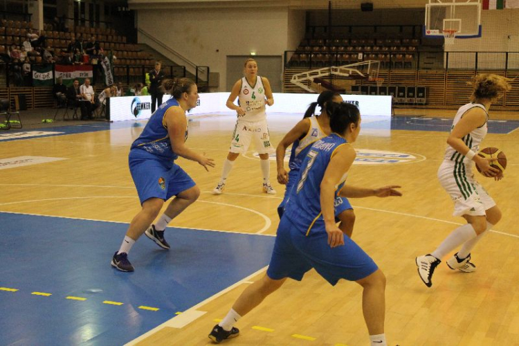 2013.02.27 Hat-Agro Uni Győr-Pöstyén női kosárlabda mérkőzés fotók:árpika