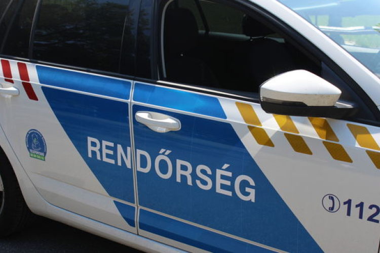 Vádat emeltek egy győri rendőr ellen