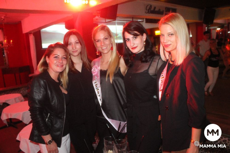 2018.05.04.Mamma Mia Retro Friday Dj:Hubik Fotók:árpika