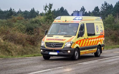 Mentőautóval ütközött egy motoros az M6-os sztrádán 