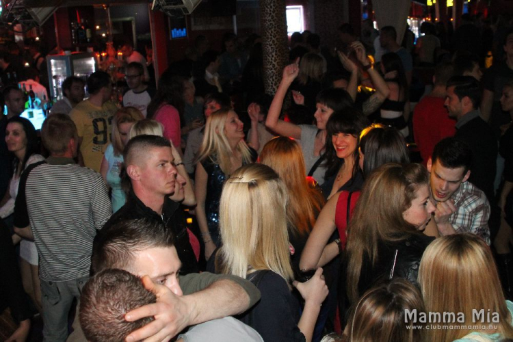 2014.03.22 Szombat Mamma Mia Házibuli DJ:Balage Fotók:árpika