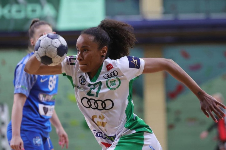 Szerződést hosszabbított a Győr olimpiai, világ- és Európa-bajnok francia kézilabdázója