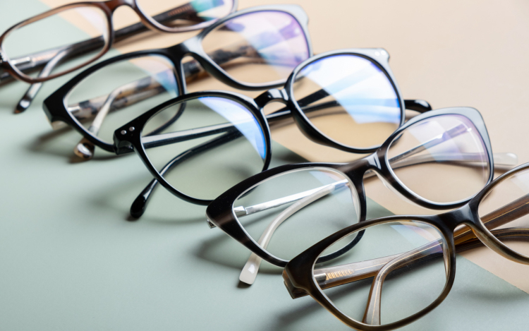 Dolce Gabbana szemüveg vagy Hugo Boss szemüveg?