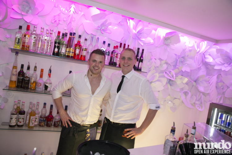 Mundo - Andro & Julia Carpenter 2014.05.31. (szombat)