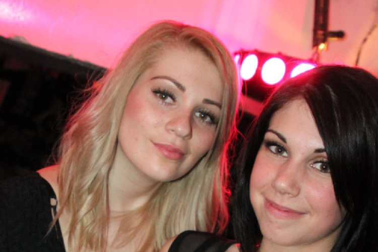 2014.03.08.Szombat Mamma Mia Nőnap Hujber Ferenc Dj:Balage fotók.árpika