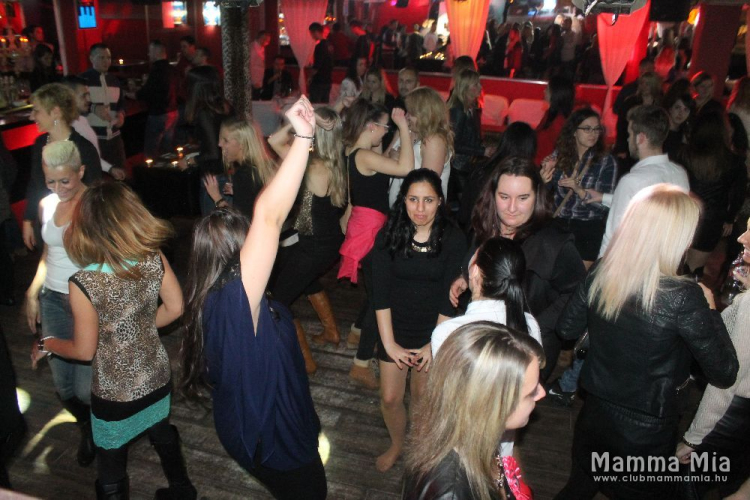 2016.03.11 Mamma Mia Pezsgőt a Csajoknak Party Dj:Hubik&Solymi Conga Fotók:árpika