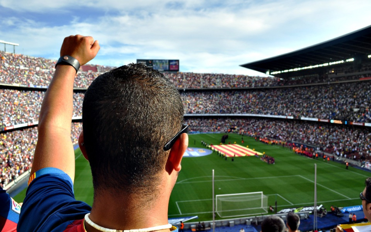 A DUNAKAPU TÉREN IS SZURKOLHATUNK A MAGYAROKNAK!