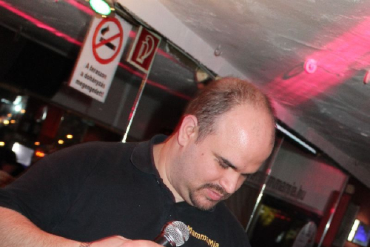 2013.02.22 Mamma Mia DJ:Kovács 