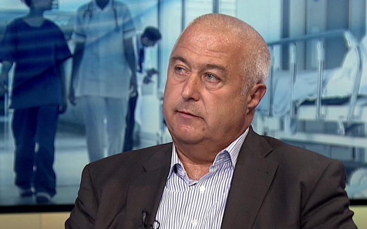 Távozik posztjáról a Semmelweis Egyetem kancellárja,  Szász Károly