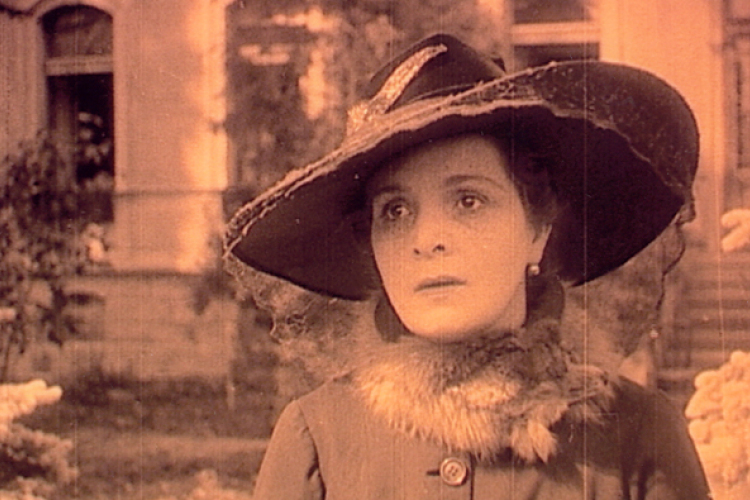 Némafilm a Hoppáré Zenekarral  