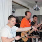 2013.04.19.Péntek Mamma Mia Kasza Tibi élő clubkoncert Fotók.árpika