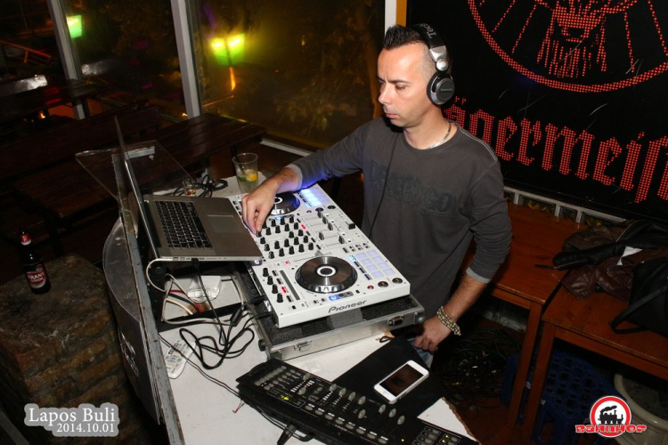 2014.10.01.Szerda - Lapos buli