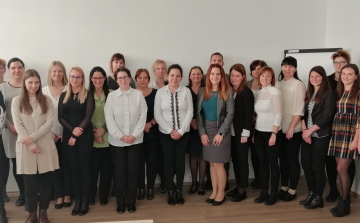 Házasodnátok? Anyakönyvvezetőt most biztosan találtok