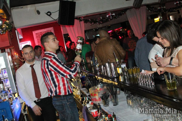 2013.12.28 Szombat Mamma Mia FeelharmonX Dj:Balage Fotók:árpika