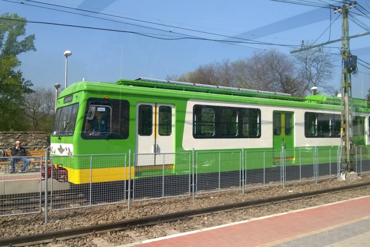 Családapát ütött el a HÉV 