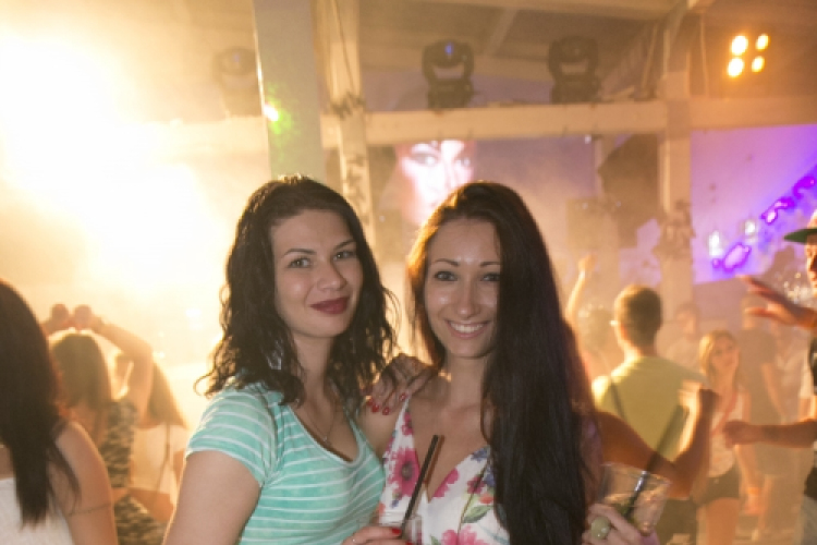 Mundo - Éden éjjel / w. Twins 2015.07.04. (szombat)