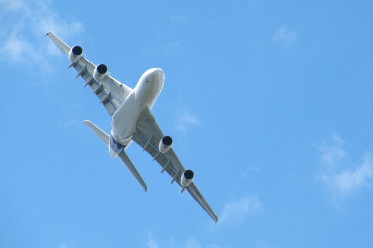 Veszélyesek lehetnek a legrégebbi Airbus A380-asok