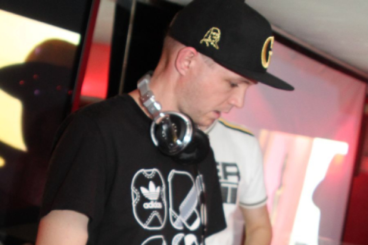 2013.09.27 Péntek Mamma Mia R'N'B All STARS DJ:HUBIK fotók:árpika