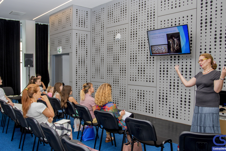 Szakmai előadások a parkolóházban a 15. Magyar Táncfesztiválon 