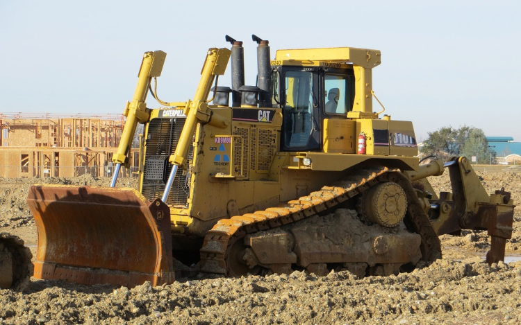 Régészeti és talajvédelmi munkával rajtolt el az ácsi katódanyaggyár óriásprojektje