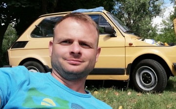 Látott már ennyi bájos Kispolszkit egy helyen? – Fotók a győri Fiat 126 találkozóról