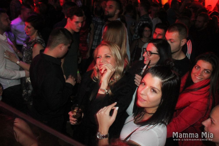 2017.12.25.Mamma Mia Karácsonyi Szingli Party Dj:Balage Fotók:árpika