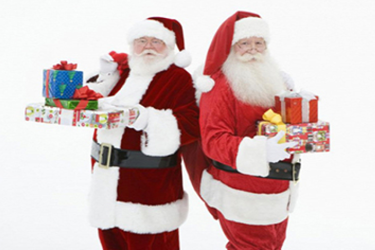 Tájékoztatást adott ki a NAV: adókötelesek lesznek a vállalati ajándék mikuláscsomagok