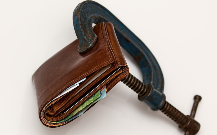 Egyre kevesebbet ér a pénzünk