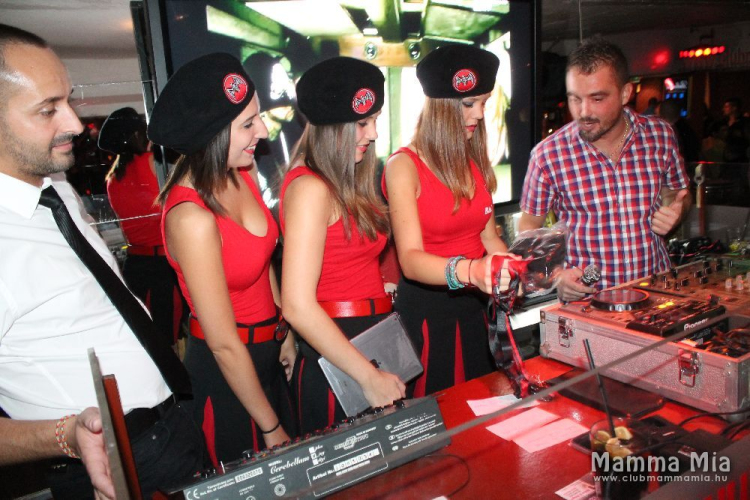 2014.11.06 Mamma Mia Szingli Party Dj:Balage & Solymi Konga Fotó:árpika
