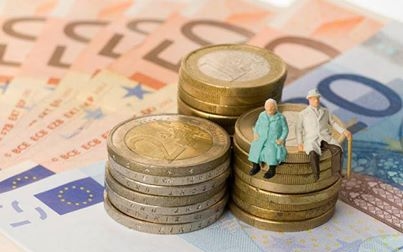 FT: ráfizetés lesz a magán nyugdíjtakarékosság