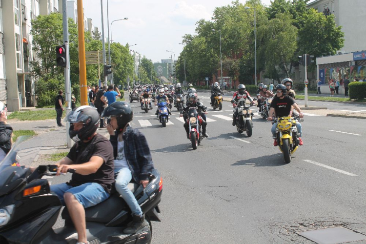 2015.05.09. Motoros Felvonulás Győr Fotók:árpika