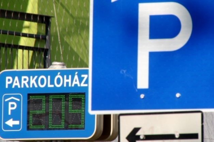 Már megvásárolhatók az idei parkolóbérletek Győrben