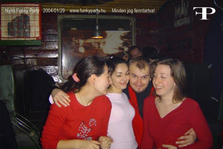 ARCHIV - 2004.01.29. Funky Party (Nyitó) 