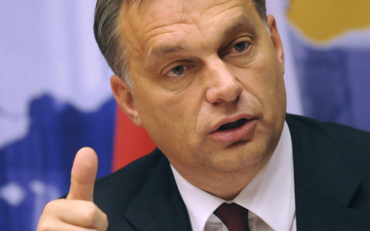 Tizenötödik évértékelőjét tartja pénteken Orbán Viktor