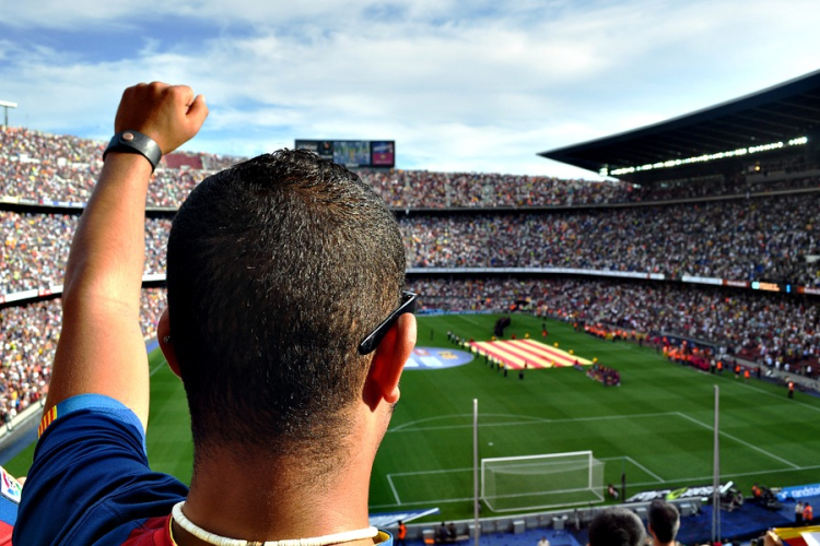 A DUNAKAPU TÉREN IS SZURKOLHATUNK A MAGYAROKNAK!