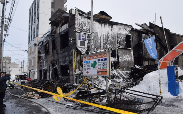 Tizenegy nyugdíjas égett halálra a hajléktalanszállón